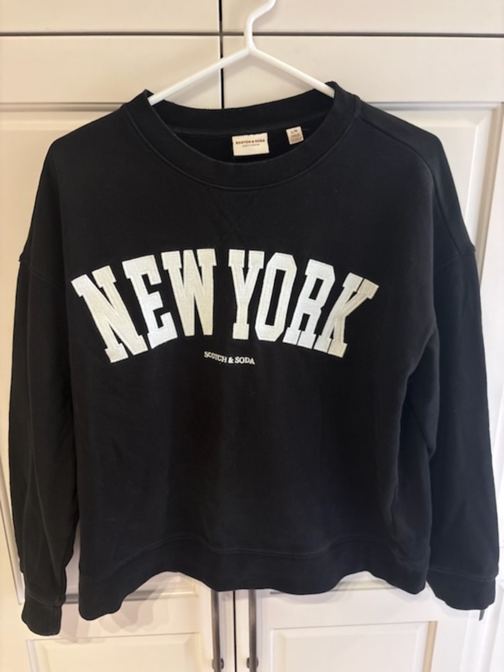 Scotch & Soda New York Black Crewneck Sweatshirt women’s large